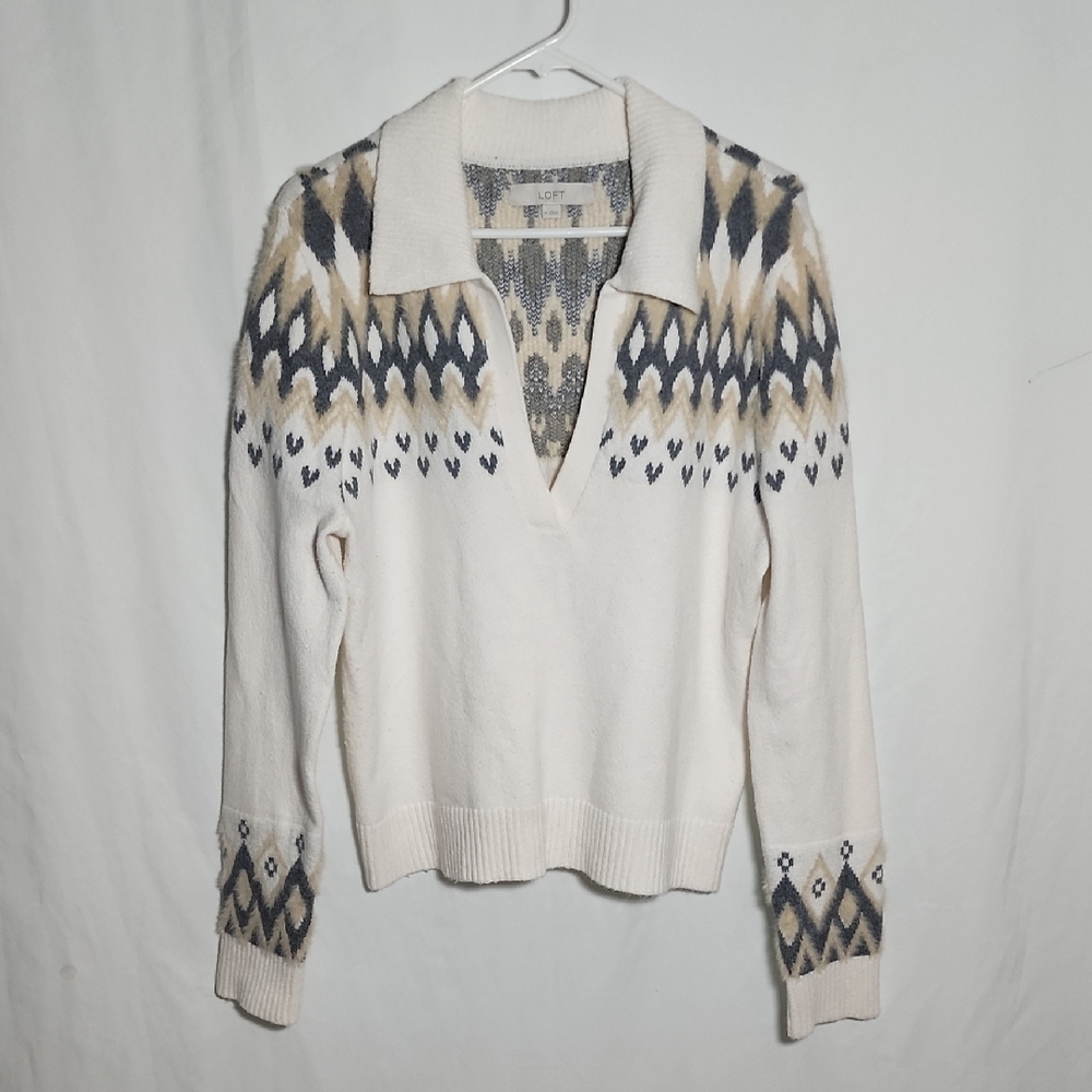 LOFT V-Neck Sweater with Cream and Navy Pattern